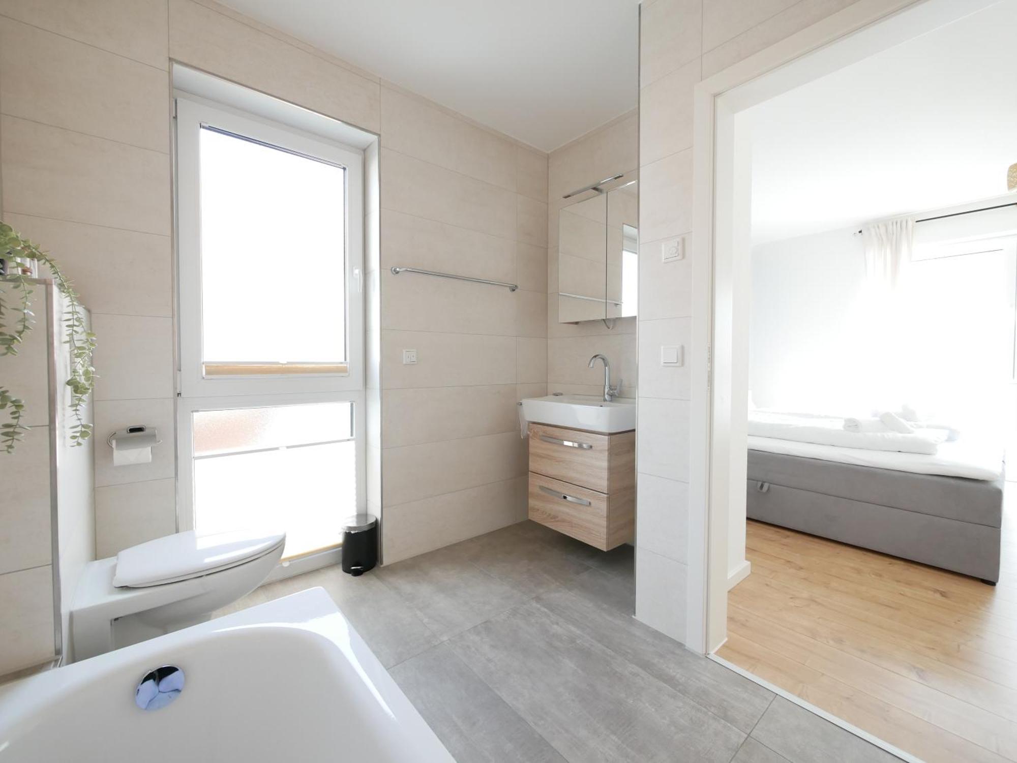 85Qm, Parkplatz, Zentral, Grosser Balkon, 2 Baeder Paderborn Exterior foto